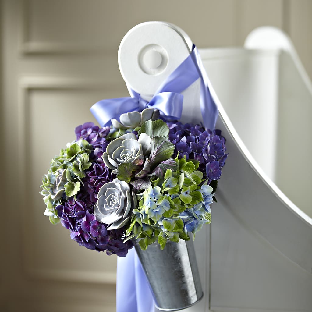 Declaration Pew Décor – ANNA'S FLOWERS & GIFTS, West Long Branch NJ